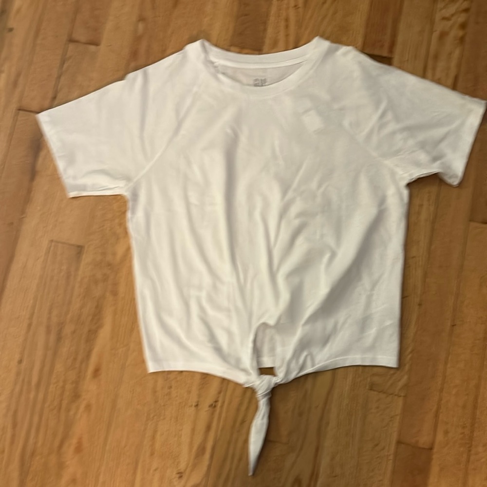 Front tie shirt
